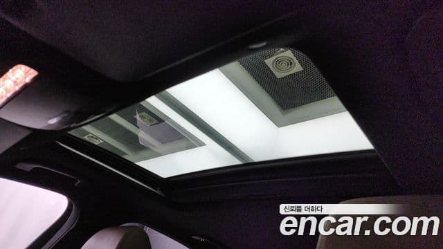 Mercedes-Benz E-Class 2020 — ფოტო 10/20