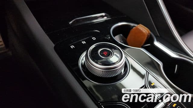 Kia K5 2020 — ფოტო 9/20