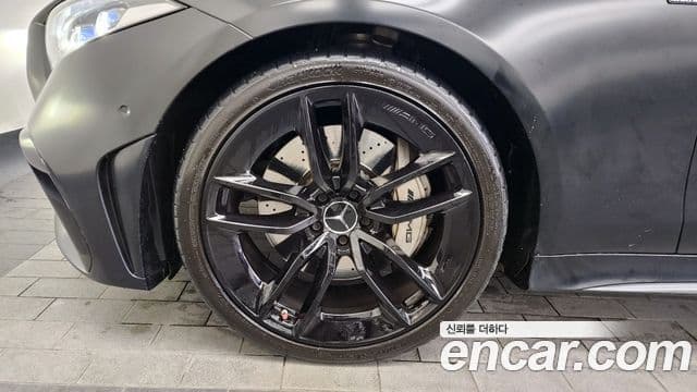 Mercedes-Benz CLS-Class 2023 — Photo 2/20