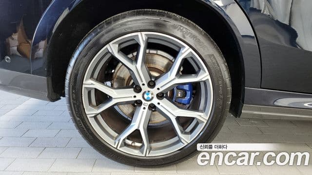 BMW X6 2020 — ფოტო 15/20