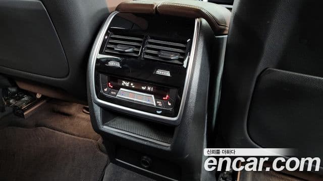 BMW X6 2020 — Şəkil 10/20