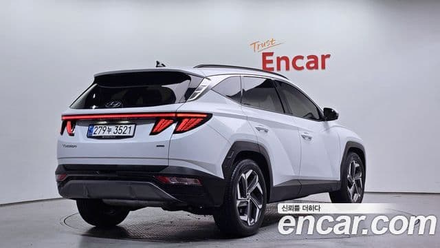 Hyundai The New Tucson 2023 — Фото 2/20