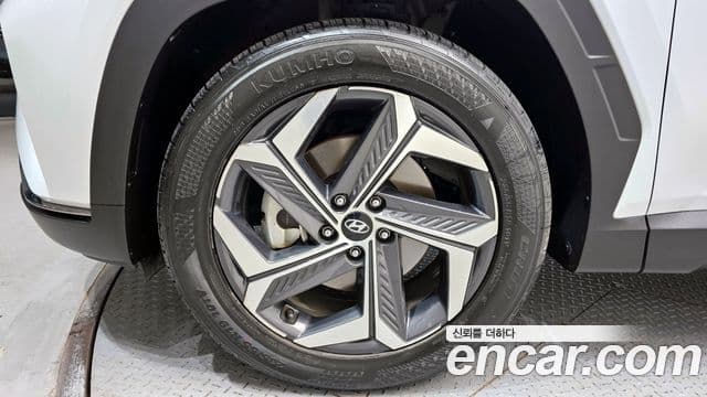 Hyundai The New Tucson 2023 — Фото 5/20