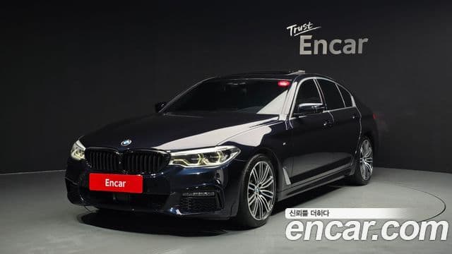 BMW 5 Series 2019 — ფოტო 1/20
