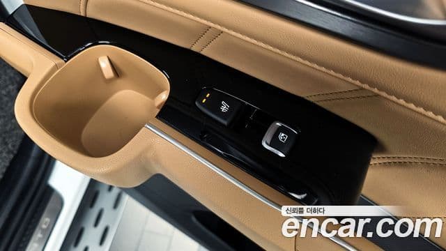 Kia Sorento 2020 — ფოტო 18/20