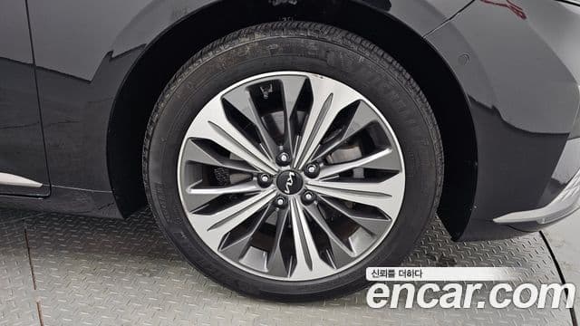 Kia K8 2021 — фото 5 из 20