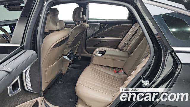 Kia K8 2021 — Şəkil 12/20
