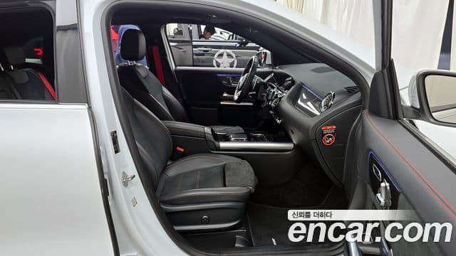 Mercedes-Benz GLA-Class 2023 — Фото 7/20
