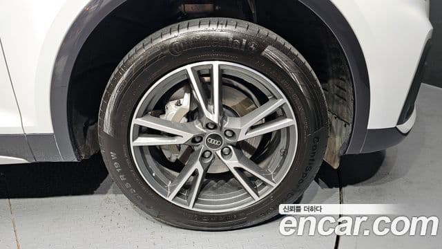Audi Q5 2022 — фото 5 из 20
