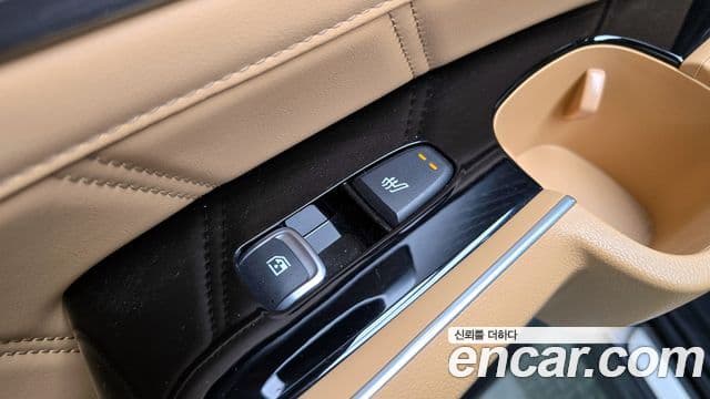 Kia Sorento 2020 — ფოტო 18/20