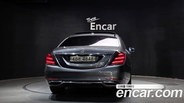 Mercedes-Benz S-Class 2019 — Photo 5/20