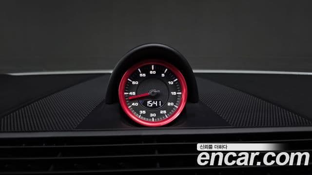 Porsche Panamera 2019 — Şəkil 18/20
