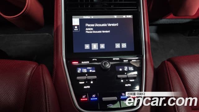 Porsche Panamera 2019 — ფოტო 9/20