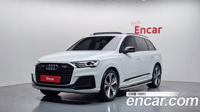 Audi Q7 2022 — Şəkil 1/20