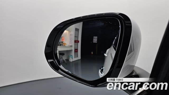 Genesis GV80 2023 — ფოტო 17/20