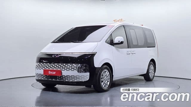 Hyundai Staria, 2023
