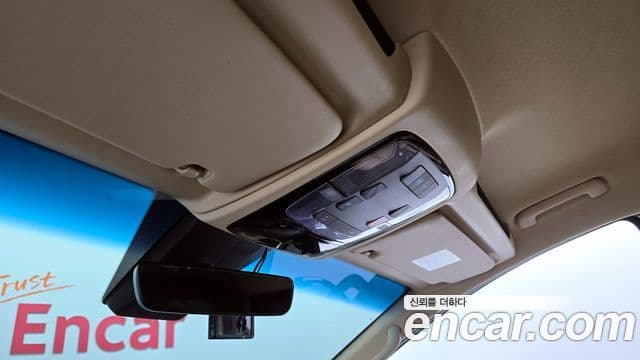 Hyundai Staria 2023 — Фото 19/20