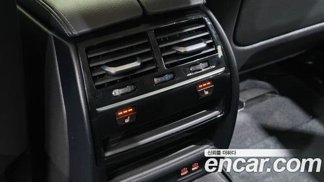 BMW 5 Series 2020 — Фото 18/20
