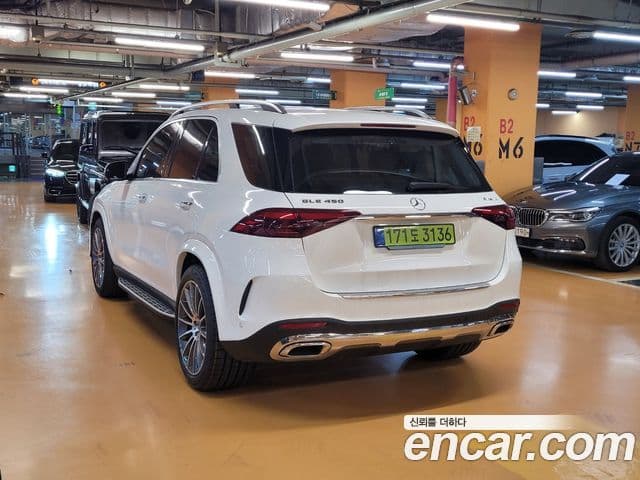 Mercedes-Benz GLE-Class 2025 — ფოტო 1/20