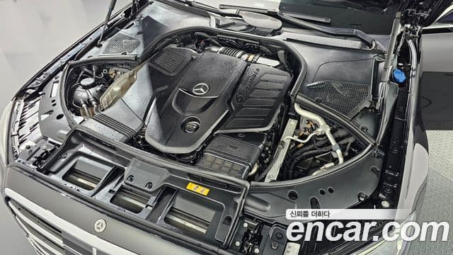 Mercedes-Benz S-Class 2022 — ფოტო 6/20