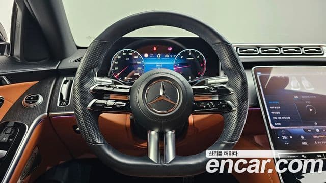 Mercedes-Benz S-Class 2022 — ფოტო 13/20