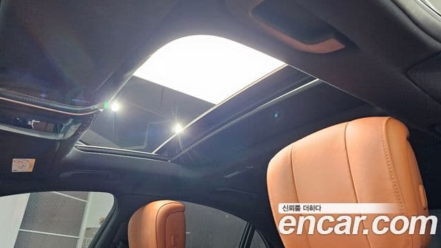 Mercedes-Benz S-Class 2022 — ფოტო 17/20