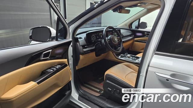 Kia Carnival 2020 — Фото 10/20