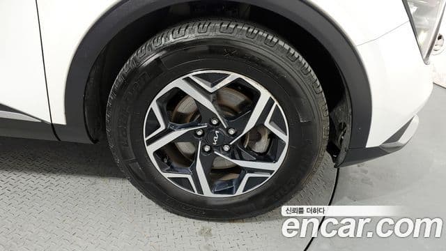 Kia Sportage 2022 — Photo 12/20