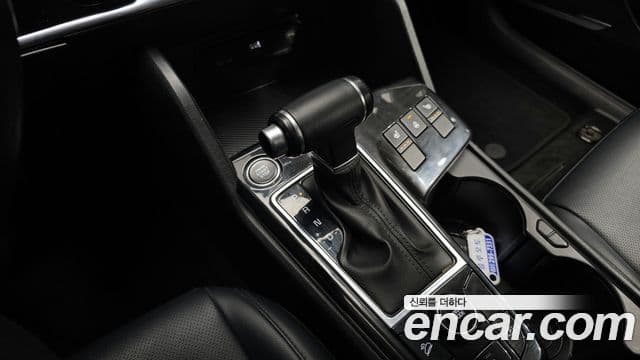 Kia Sportage 2022 — Photo 1/20