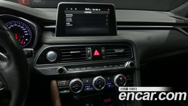Genesis G70 2019 — Şəkil 16/20