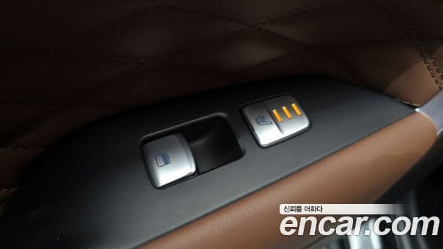 Genesis G70 2019 — Şəkil 18/20
