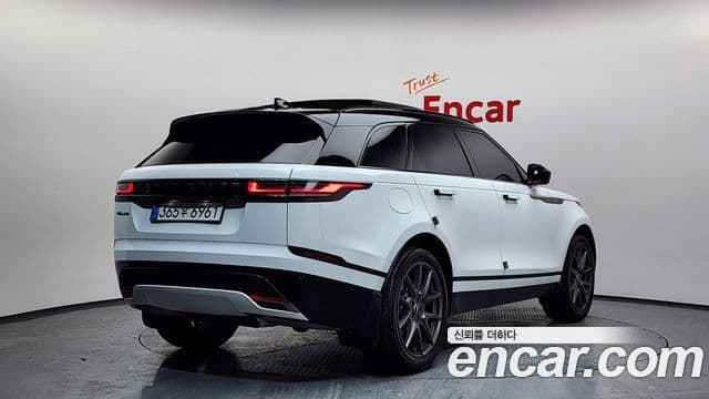 Land Rover Range Rover Velar 2025 — ფოტო 2/20
