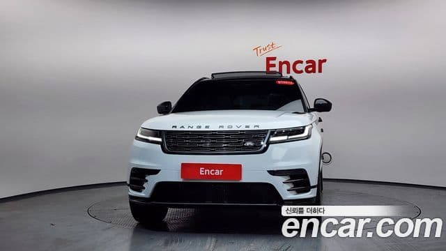 Land Rover Range Rover Velar 2025 — ფოტო 3/20