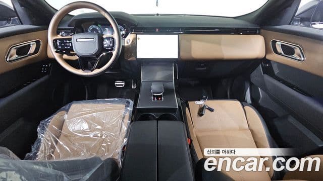 Land Rover Range Rover Velar 2024 — Şəkil 7/20