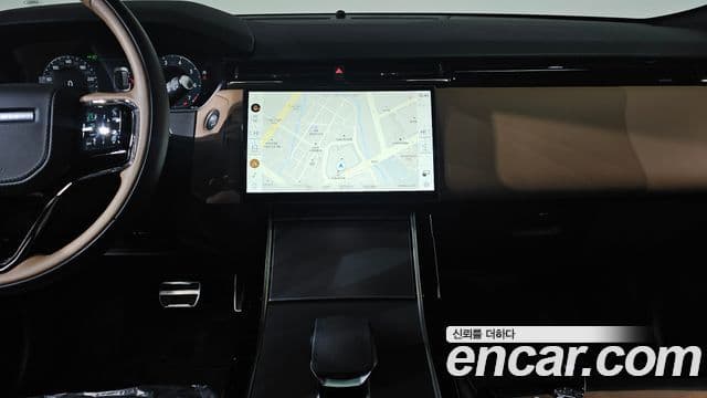 Land Rover Range Rover Velar 2024 — Şəkil 14/20