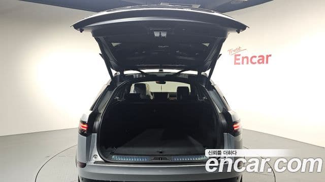 Land Rover Range Rover Velar 2024 — Şəkil 20/20