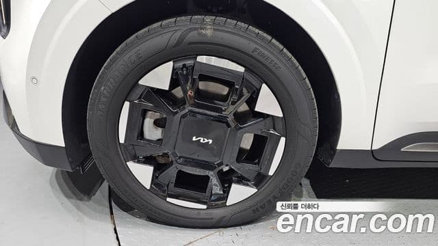 Kia Carnival 2025 — Şəkil 5/20