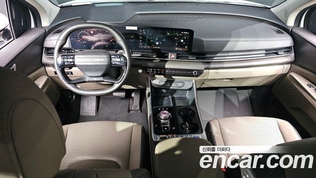 Kia Carnival 2025 — Şəkil 7/20