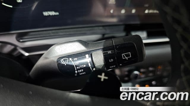 Kia Carnival 2025 — Şəkil 11/20