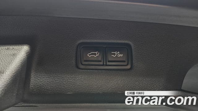 Kia Carnival 2020 — ფოტო 20/20