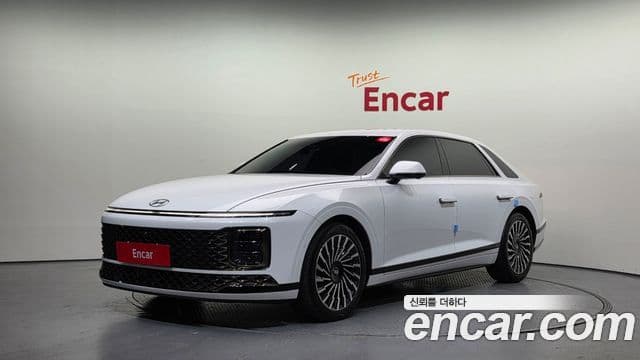 Hyundai Grandeur 2023 — ფოტო 1/20