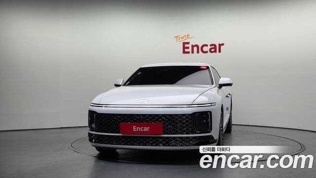 Hyundai Grandeur 2023 — ფოტო 3/20