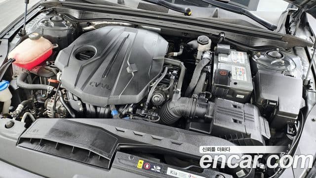 Kia K5 2021 — ფოტო 6/20