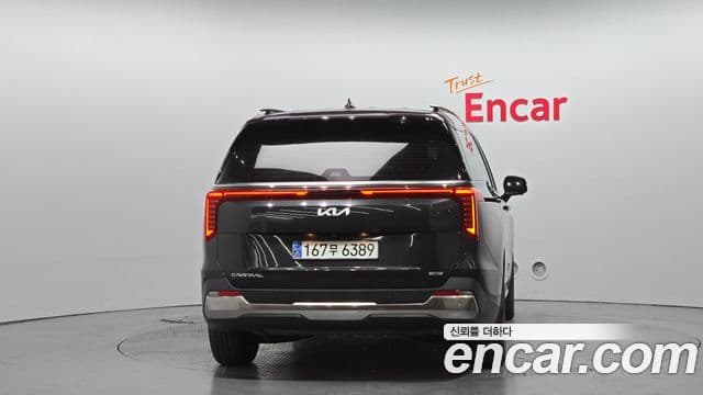 Kia Carnival 2024 — ფოტო 4/20