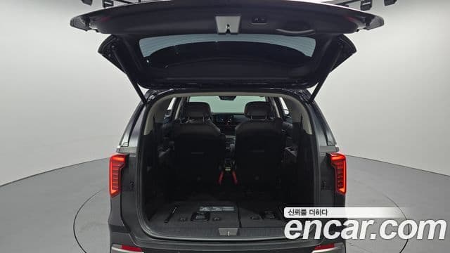 Kia Carnival 2024 — ფოტო 20/20