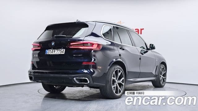 BMW X5 2021 — ფოტო 2/20