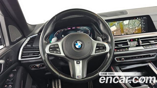 BMW X5 2021 — ფოტო 13/20
