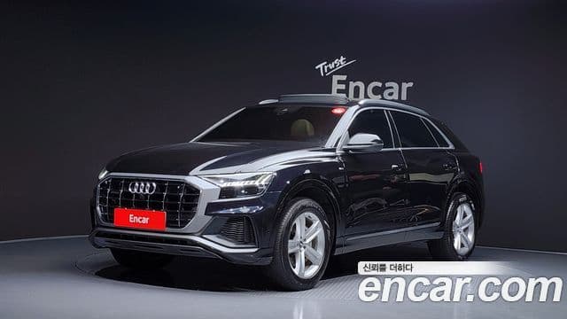 Audi Q7 2020 — Şəkil 10/20