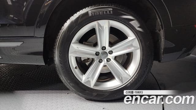 Audi Q7 2020 — Şəkil 4/20