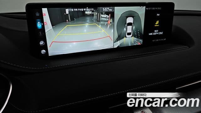 Genesis Electrified G80 2023 — ფოტო 15/20